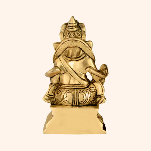 π° Lord Kuber Ji Idol β God of Wealth, Fortune & Abundance