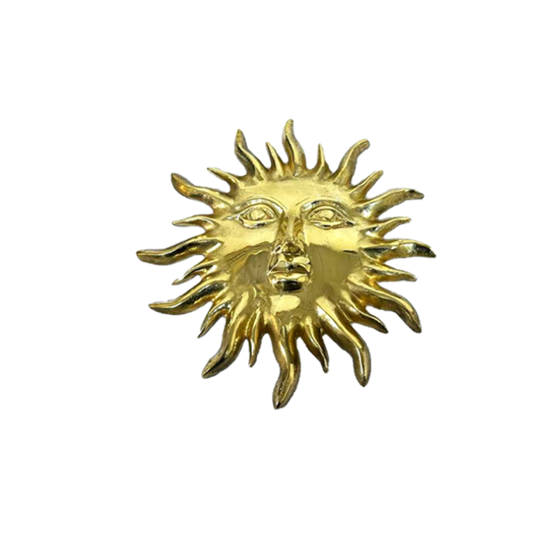 ☀️ Golden Big Sun Wall Hanging – Symbol of Energy, Prosperity & Positivity (26 × 26 cm)