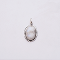 Moonstone Pendant | चंद्रमणि पेंडेंट