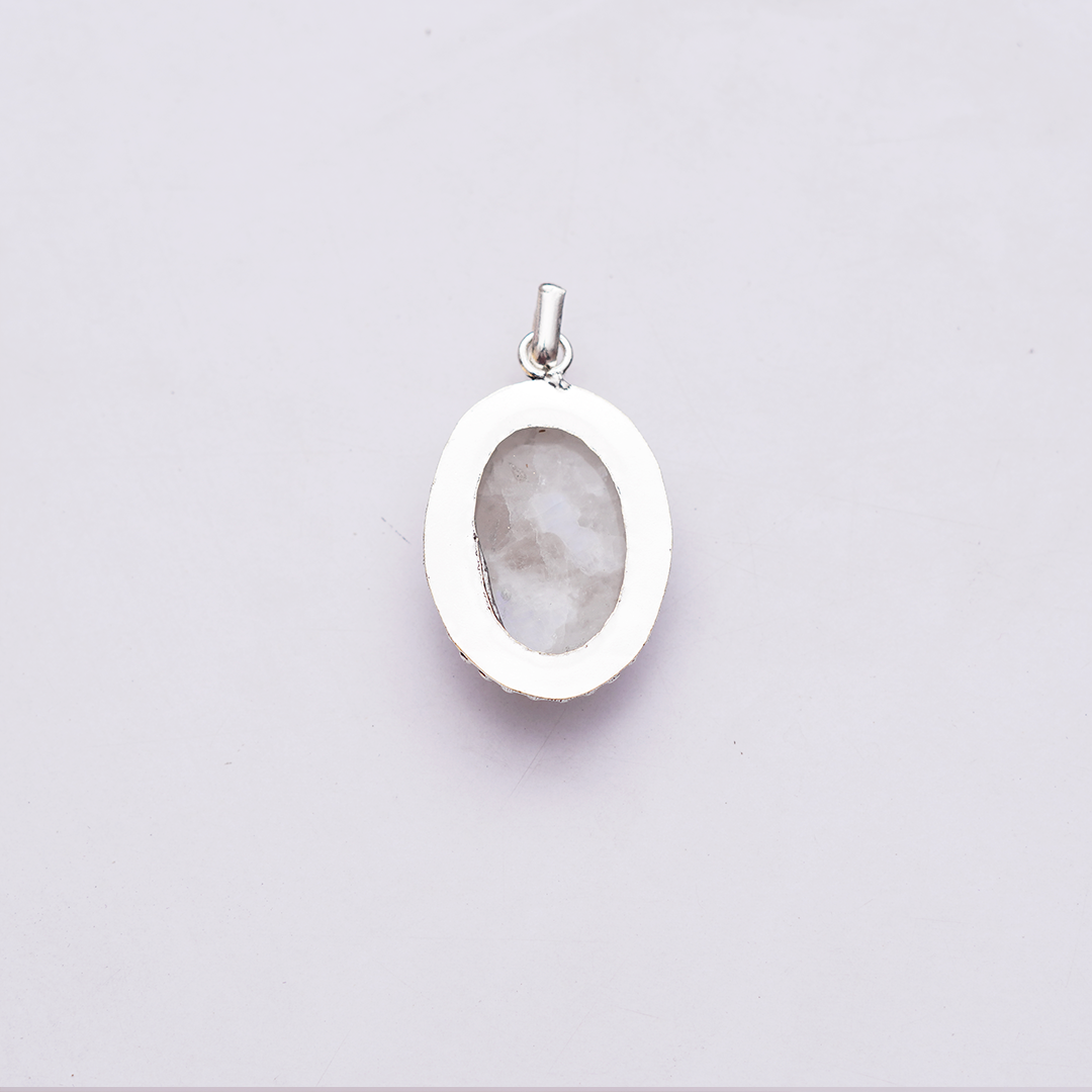 Moonstone Pendant | चंद्रमणि पेंडेंट