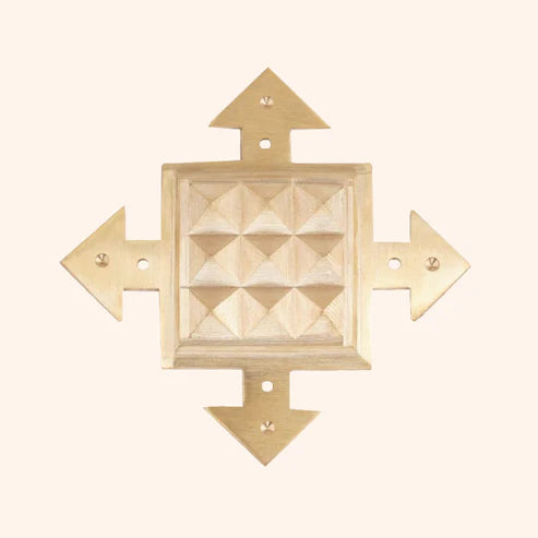 Brass Pyramid Arrow Helix – 4 Inch Vastu Energizer for Protection & Growth