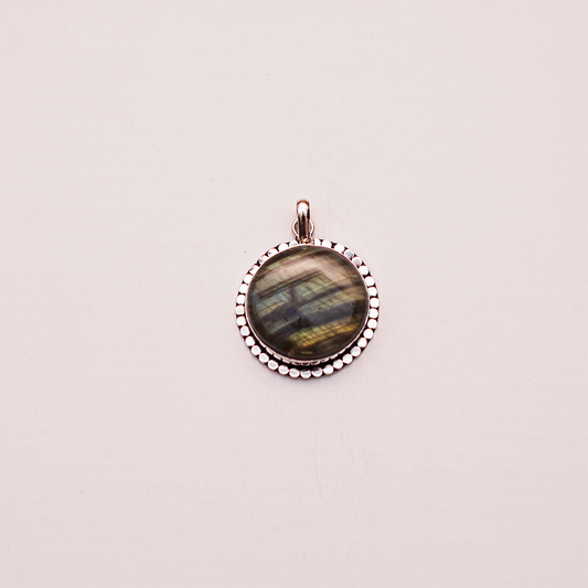 Natural Labradorite Pendant – Round Flash Stone
