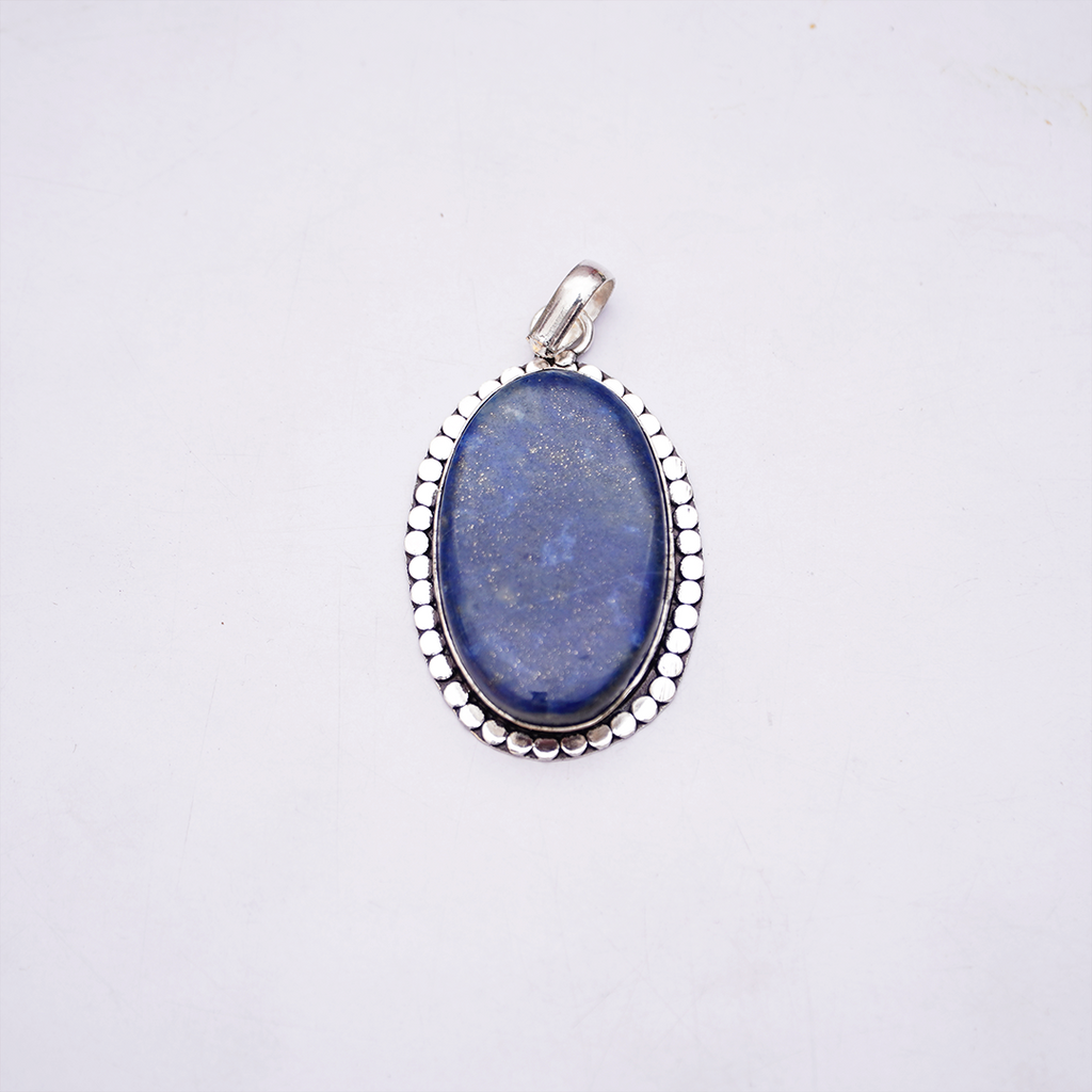 Natural Lapis Lazuli Pendant — प्राकृतिक लैपिस लाजुली पेंडेंट