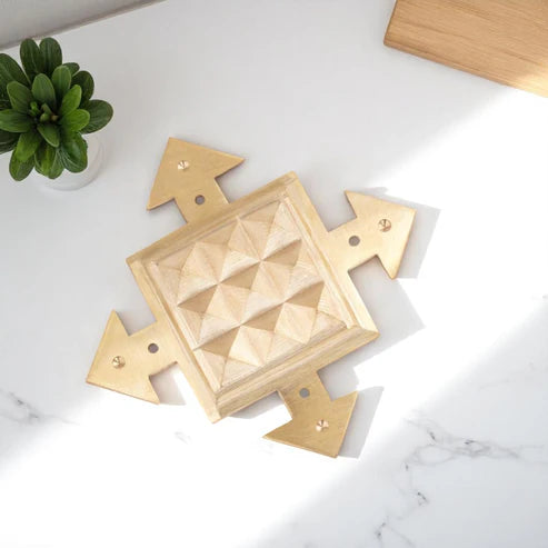 Brass Pyramid Arrow Helix – 4 Inch Vastu Energizer for Protection & Growth