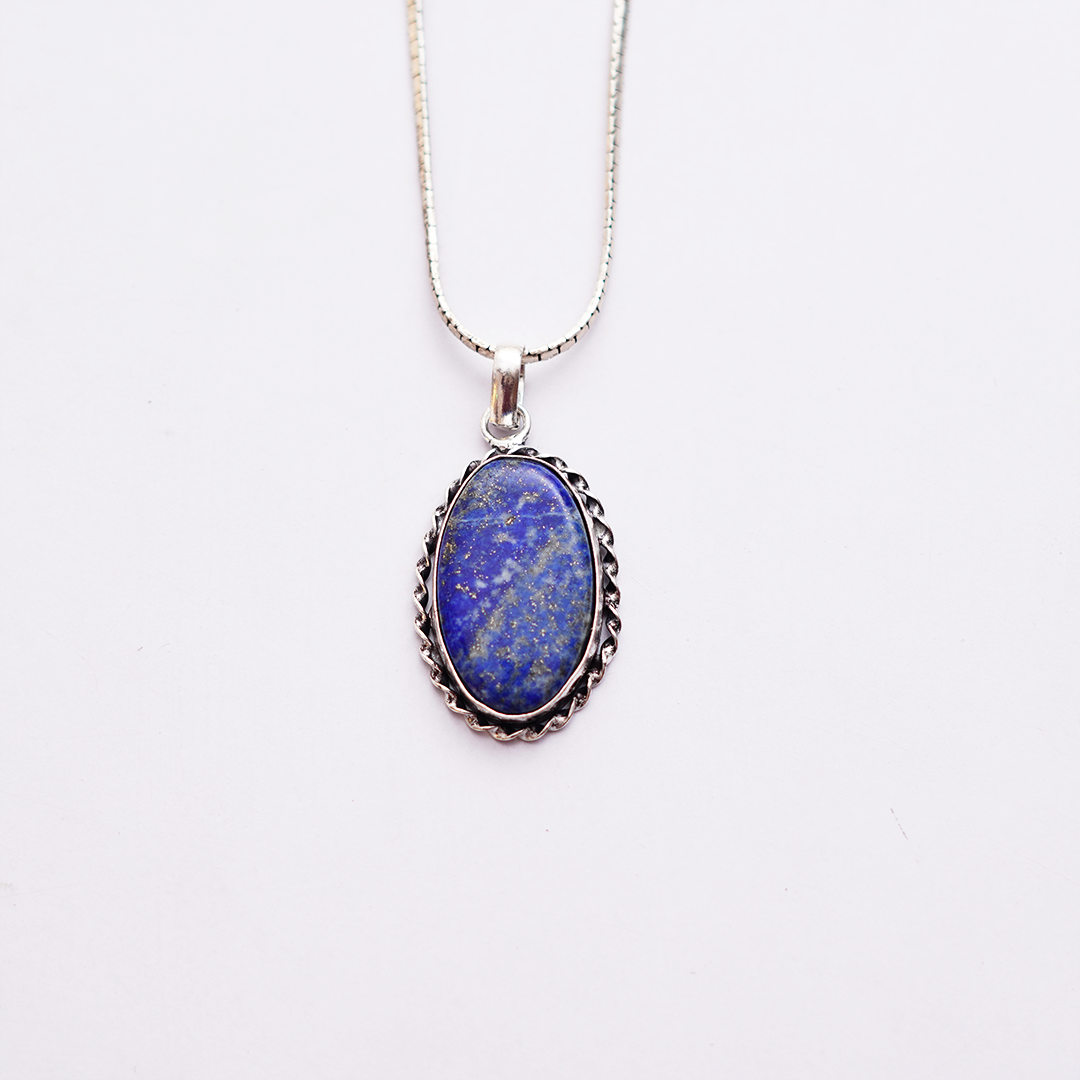 Natural Lapis Lazuli Pendant — प्राकृतिक लैपिस लाजुली पेंडेंट