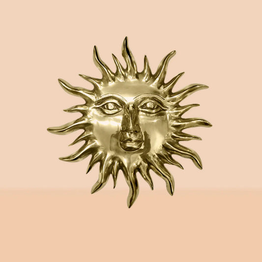 ☀️ Golden Big Sun Wall Hanging – Symbol of Energy, Prosperity & Positivity (26 × 26 cm)